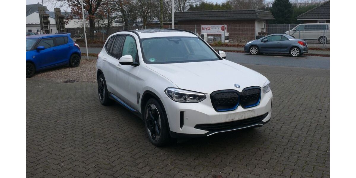 BMW iX3 33.100 km 32.990 &euro; Handewitt 24976