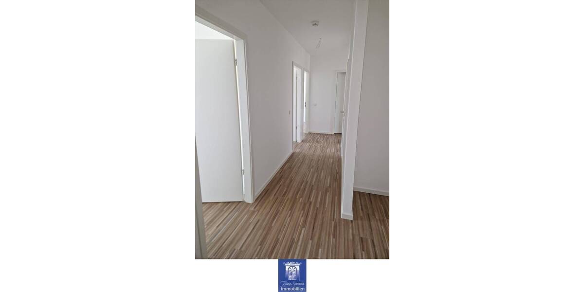 Etagenwohnung Dresden Südvorstadt-West - 4 Zimmer, 99 m&sup2;, 1.350&euro; | Angebot:26277453