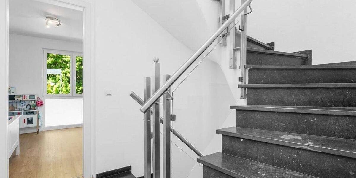 Besonders Familiengeeignete Doppelhaushälfte 5 zimmer