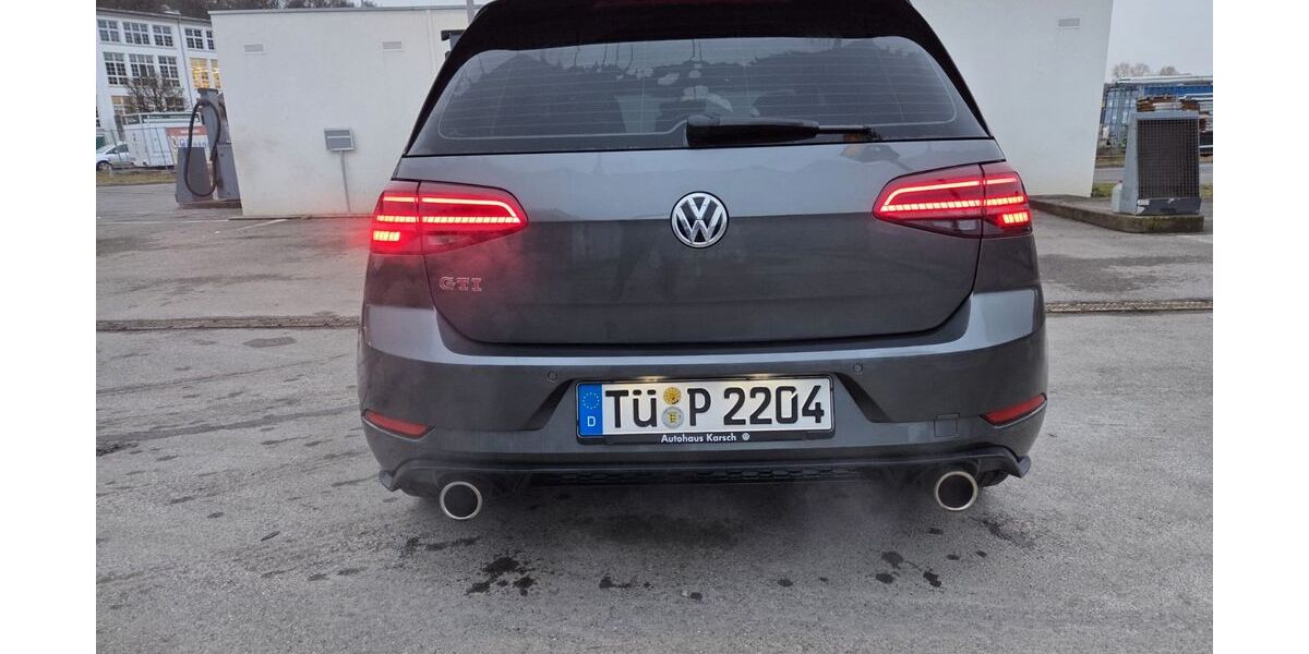 VW Golf 131.000 km 20.000 &euro; Kirchentellinsfurt 72138