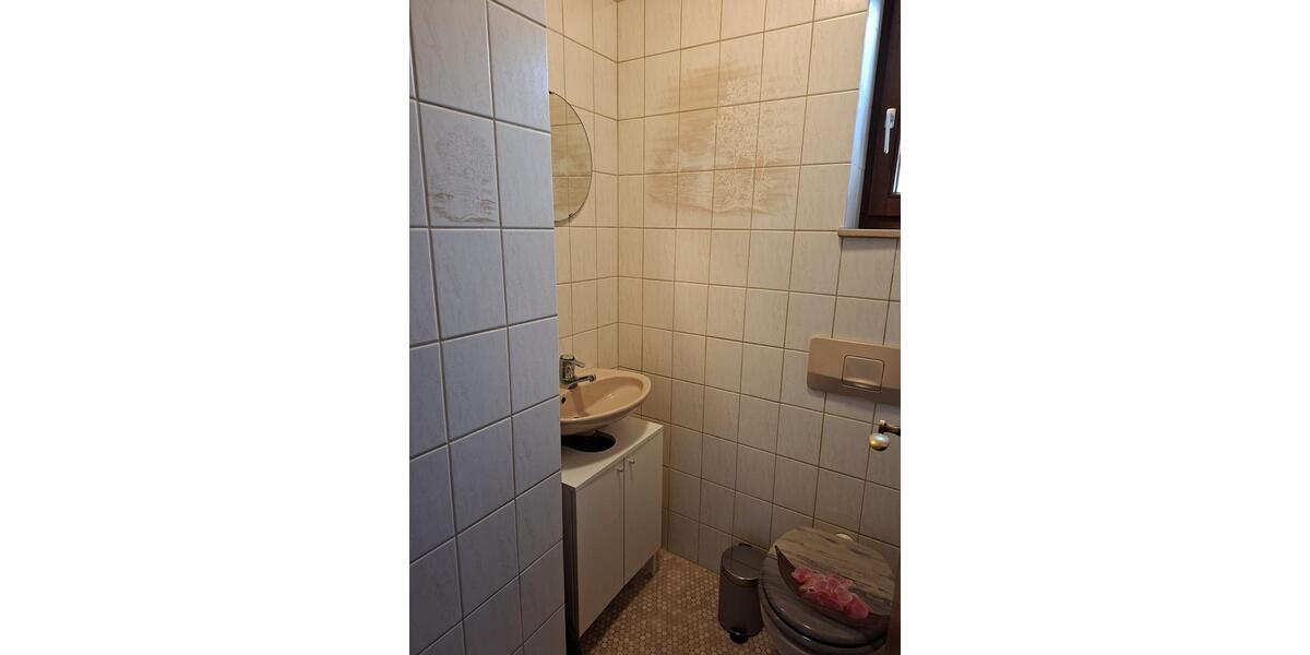 Helle 3,5 Zimmer-Wohnung, 107 m2, ab 1.2.2026, in 86738 Deiningen 3.5 zimmer