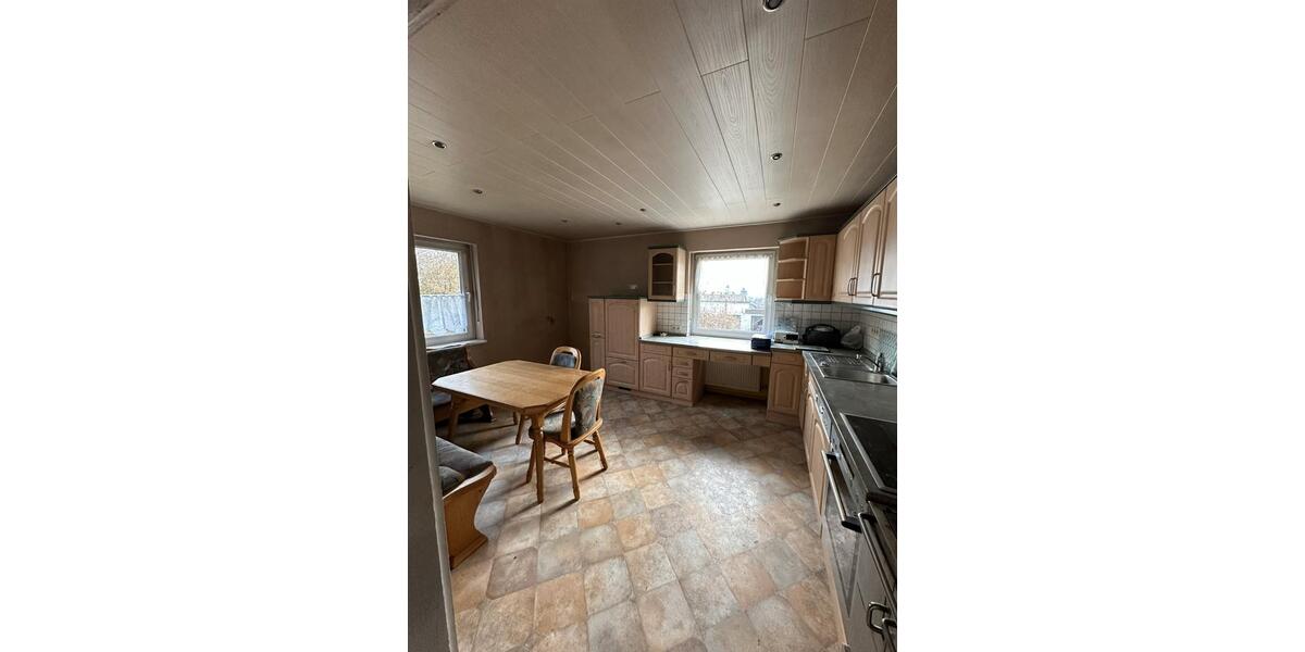 Mehrfamilienhaus, Wohnhaus Hammelburg - 249.000&euro; | Angebot:26327625