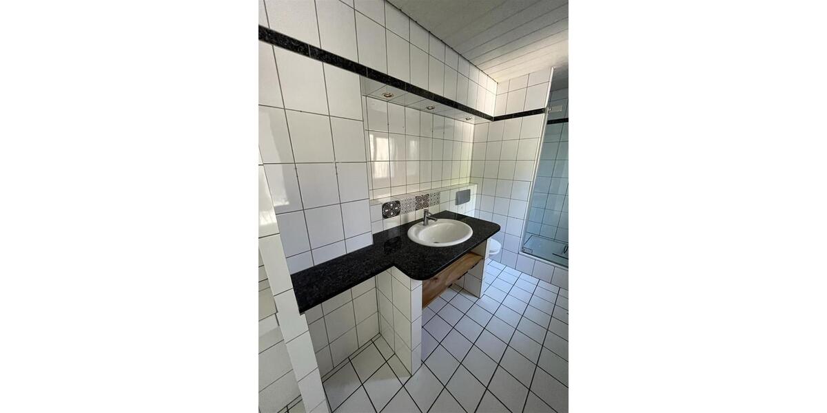 Etagenwohnung Rösrath - 2 Zimmer, 75 m&sup2;, 850&euro; | Angebot:26349657