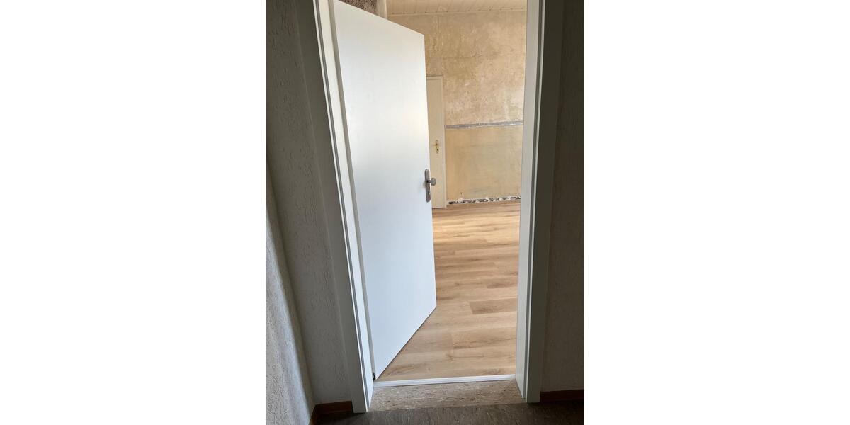 Etagenwohnung Ochtendung - 2 Zimmer, 60 m&sup2;, 450&euro; | Angebot:25404672