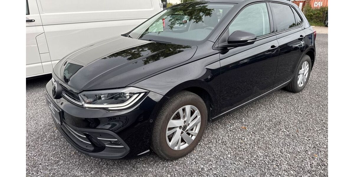 VW Polo 36.567 km 18.900 &euro; Brandenburg an der Havel 14772