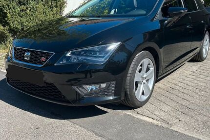 Seat Leon 95.500 km 13.500 &euro; Höhenkirchen 85635