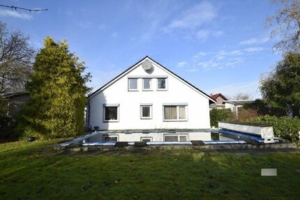 EFH Pool Einbauküche Kaminofen Doppelgarage ELW 6 zimmer