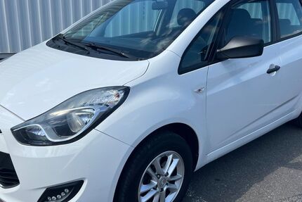 Hyundai ix20 186.000 km 4.950 &euro; Berlin 12057