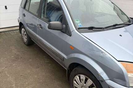 Ford Fusion 233.500 km 950 &euro; rösrath 51503