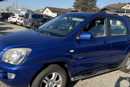 Kia Sportage 2.0i EX 4WD Klima Leder AHK 269.500 km 2.500 &euro; Altdorf 84032