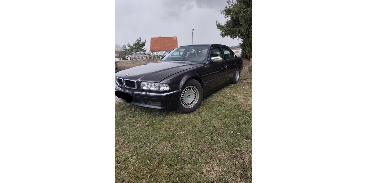 BMW 740 255.486 km 8.500 &euro; Plaue 99338