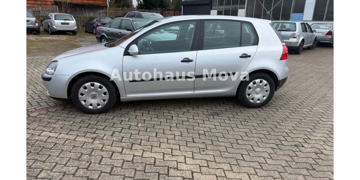 VW Golf 90.000 km 4.199 &euro; Calden 34379
