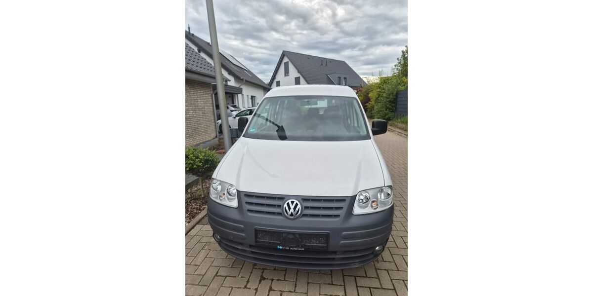 VW Caddy 128.639 km 3.760 &euro; Bielefeld 33739