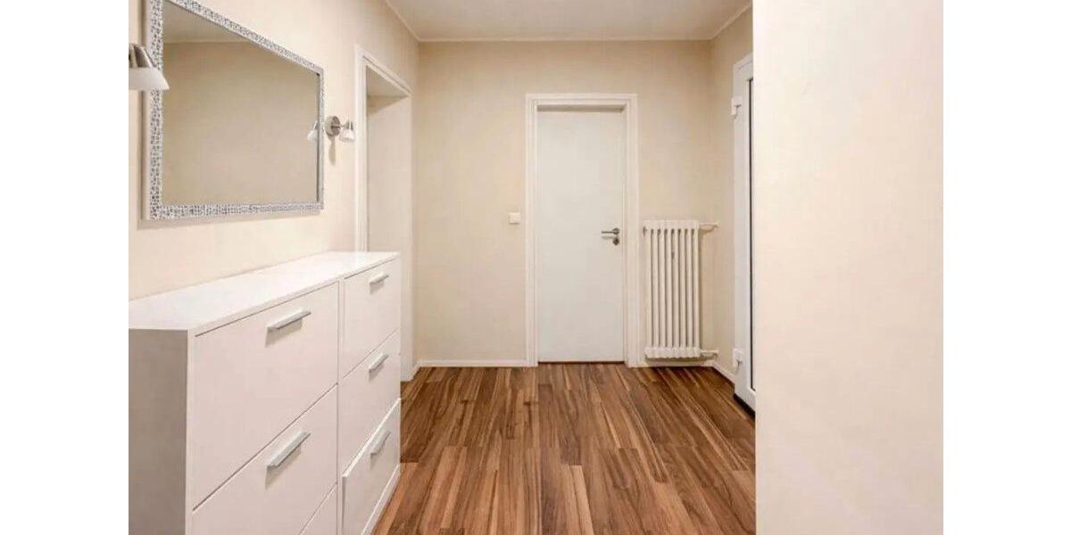 Etagenwohnung Bonn Bad Godesberg - 2 Zimmer, 62 m&sup2;, 199.000&euro; | Angebot:26701011