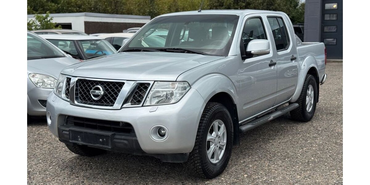 Nissan Navara 151.000 km 14.600 &euro; Kamp-Lintfort 47475