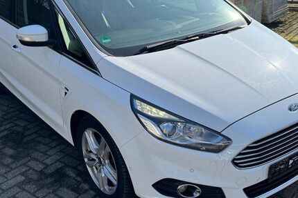 Ford S-Max 148.460 km 8.700 &euro; Gronau 48599