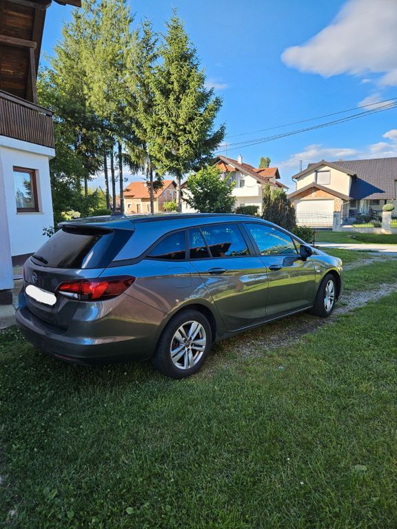 Opel Astra 99.980 km 9.900 € Kirchseeon 85614