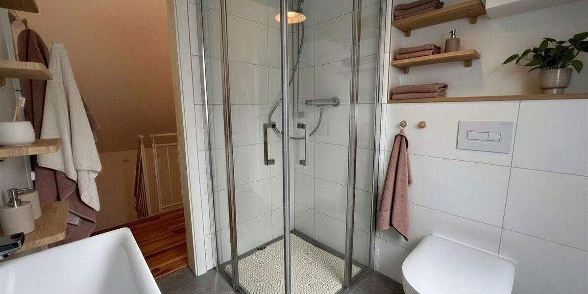 Reihenendhaus Eilenburg - 6 Zimmer, 159 m&sup2;, 303.500&euro; | Angebot:25770714