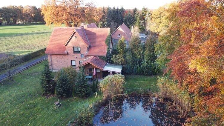 Bauernhaus, Landhaus Beverstedt Kirchwistedt - 6 Zimmer, 214 m&sup2;, 240.000&euro; | Angebot:25701492