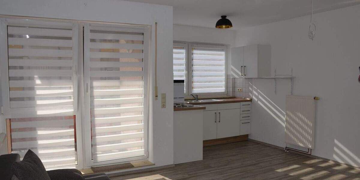 Sonnige 2-Zimmerwohnung mit Loggia und Nähe zu Einkaufsmöglichkeiten in Crailsheim 2 zimmer