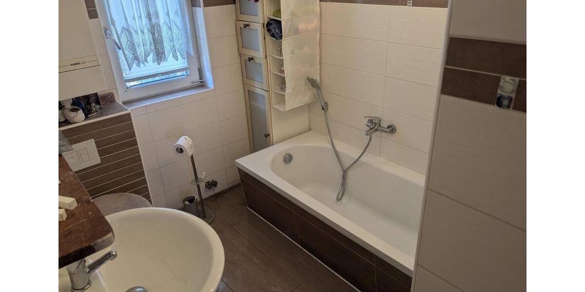 Einfamilienhaus Gotha - 3 Zimmer, 75 m&sup2;, 590&euro; | Angebot:25980979