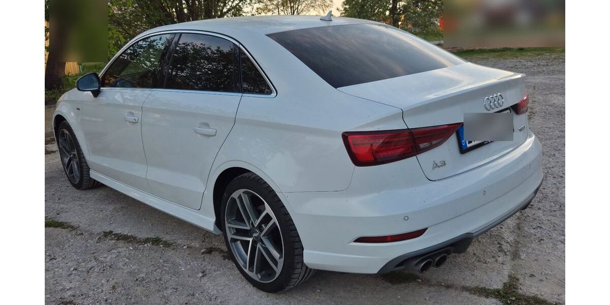 Audi A3 98.000 km 18.100 &euro; Dachau 85221