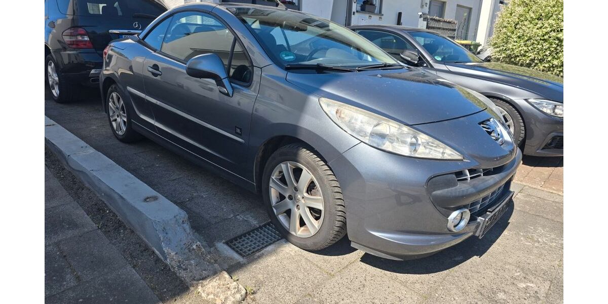 Peugeot 207 123.000 km 2.800 &euro; Meckenheim 53340