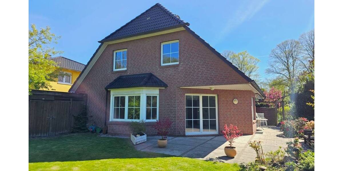 Einfamilienhaus Hamburg-Bramfeld Bramfeld - 4 Zimmer, 133 m&sup2;, 2.395&euro; | Angebot:26703039