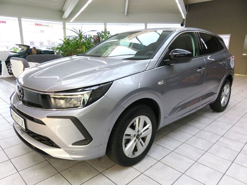 Opel Grandland (X) 14.080 km 22.870 € Dessau-Roßlau 06847