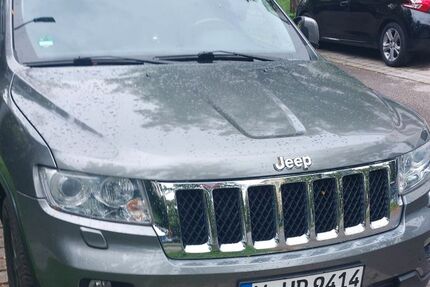 Jeep Grand Cherokee 210.000 km 11.000 &euro; München 81739