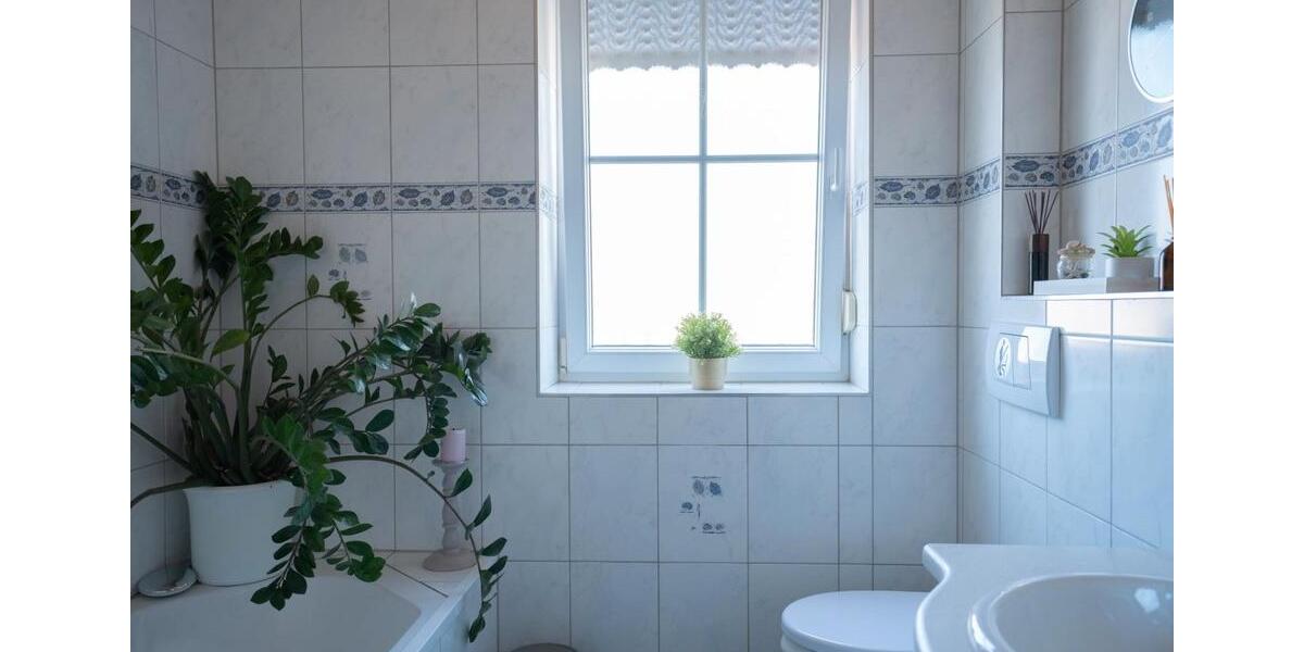 Einfamilienhaus Langenbrettach - 6 Zimmer, 147 m&sup2;, 460.000&euro; | Angebot:27102006