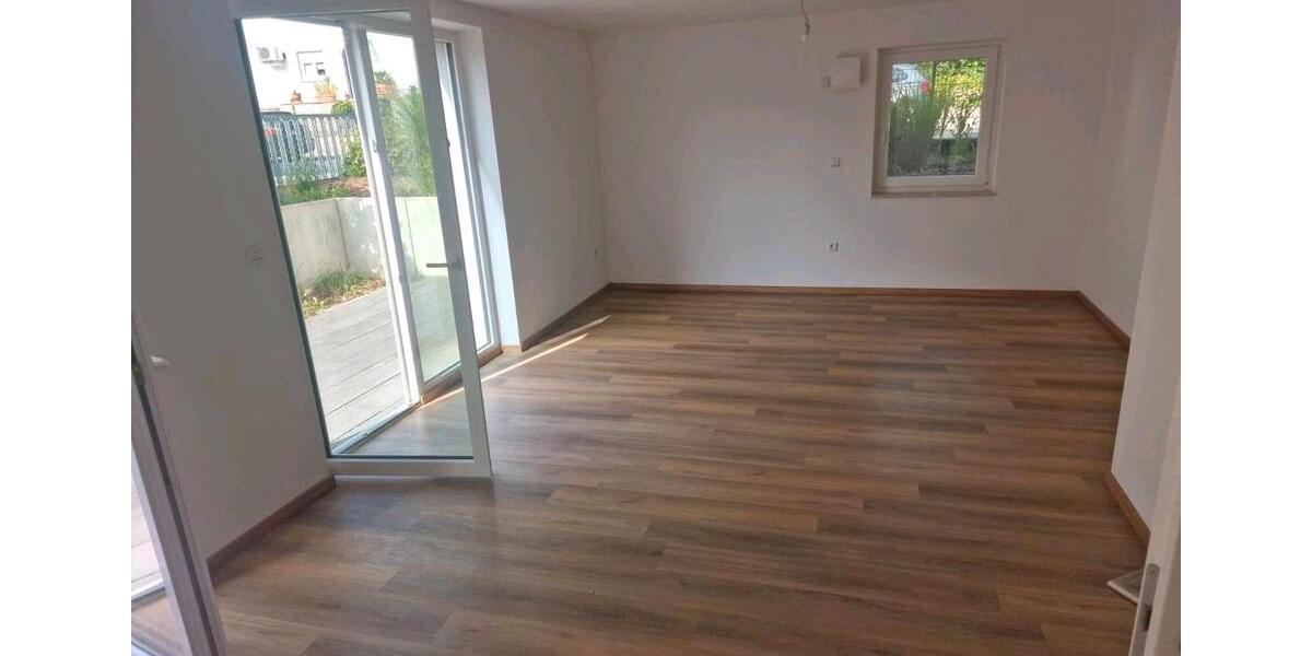 Erdgeschoßwohnung Regensburg Gallingkofen - 2 Zimmer, 65 m&sup2;, 280.000&euro; | Angebot:26648079