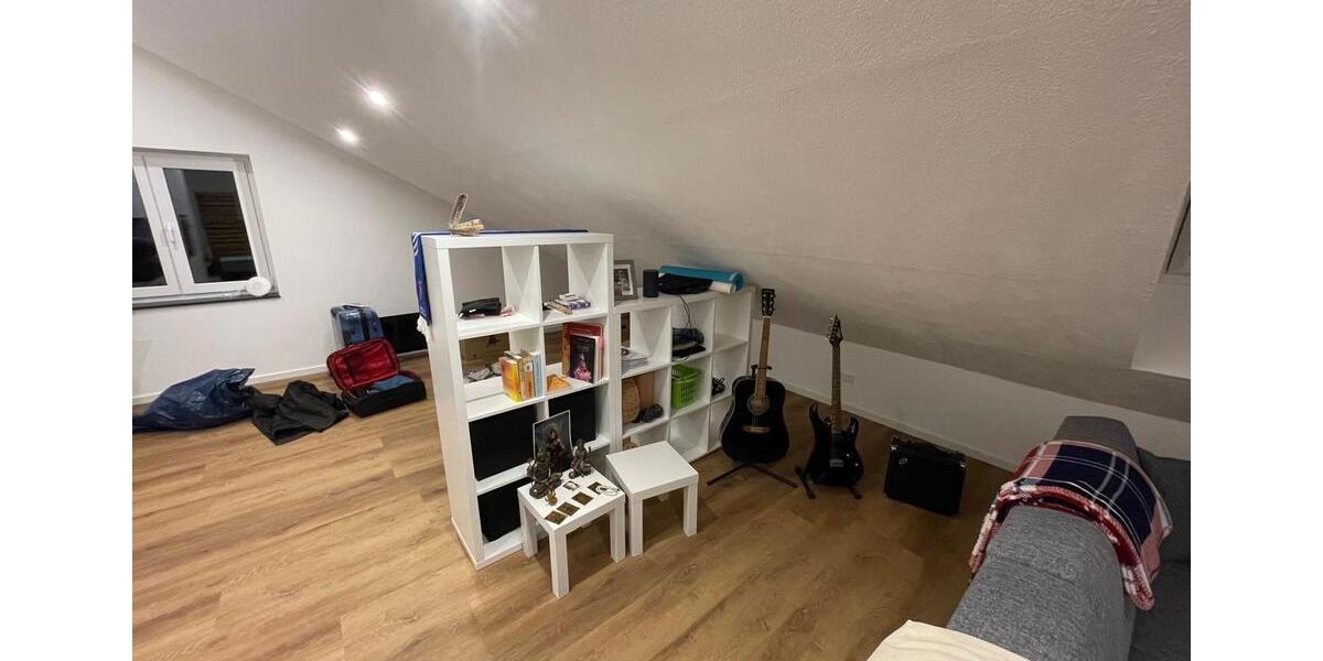 Dachgeschoßwohnung Tettnang - 1 Zimmer, 55 m&sup2;, 670&euro; | Angebot:26322297