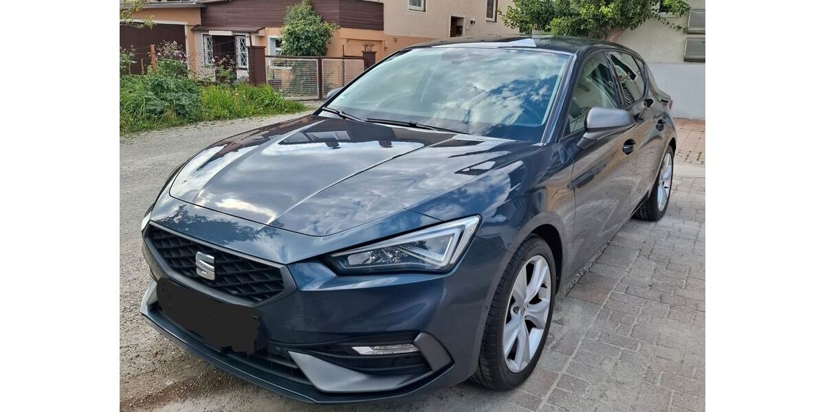 Seat Leon 18.650 km 14.999 &euro; Bad Endorf 83093