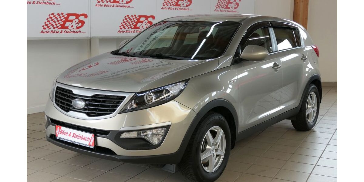 Kia Sportage 178.000 km 8.974 &euro; Frohburg 04654