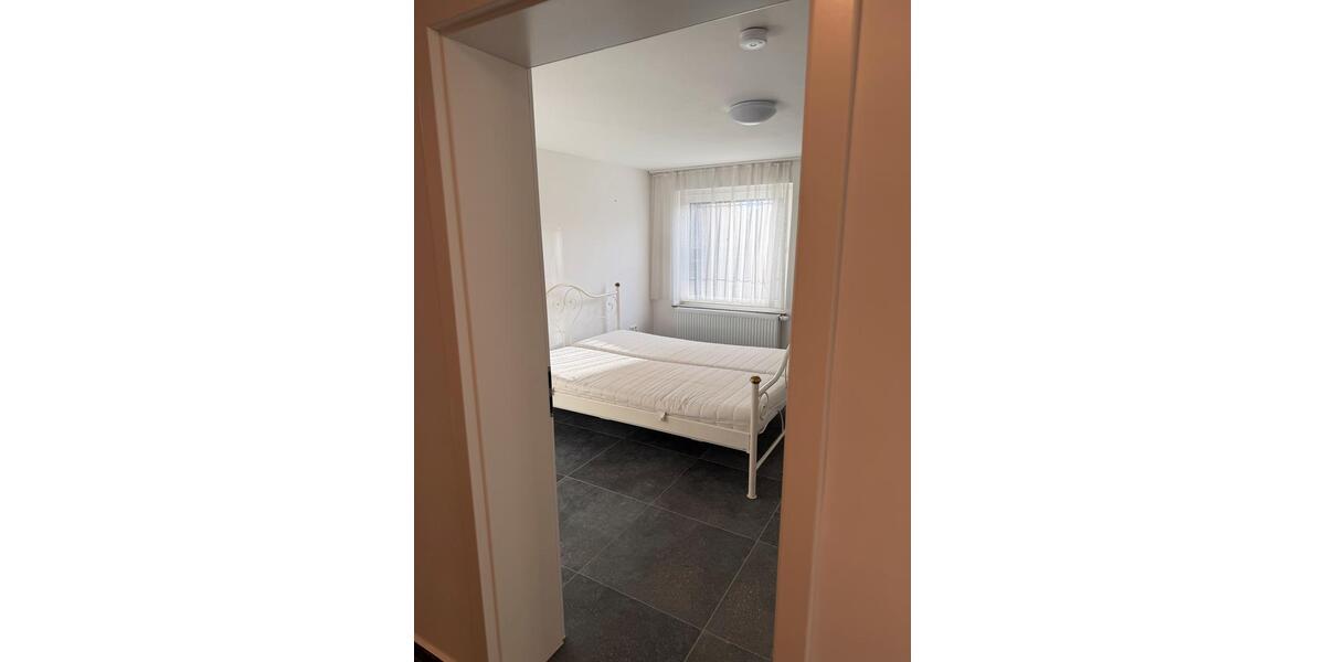 Erdgeschoßwohnung Uelzen - 2 Zimmer, 80 m&sup2;, 900&euro; | Angebot:26041787