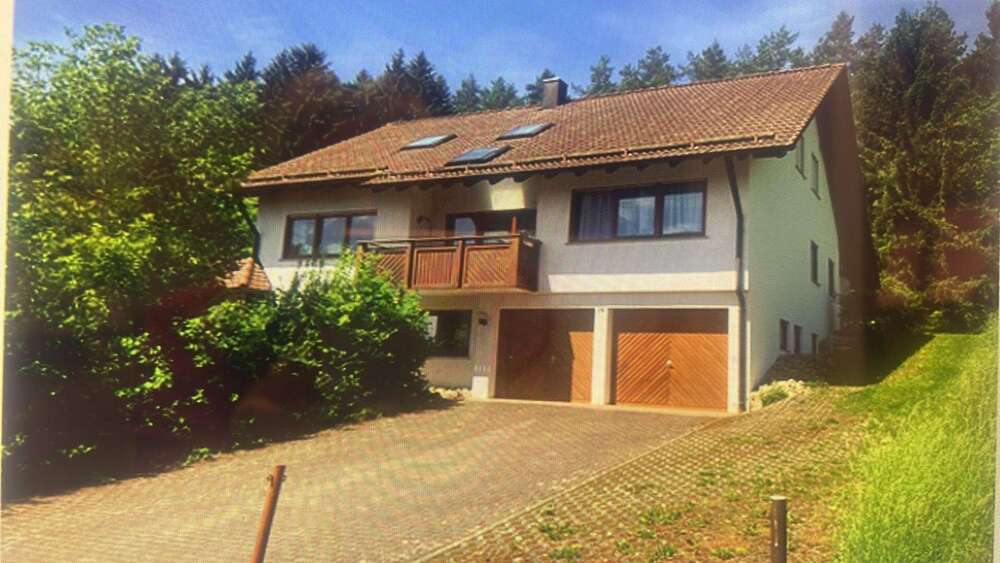 Einfamilienhaus Balingen-Endingen Endingen - 9 Zimmer, 305 m&sup2;, 598.000&euro; | Angebot:26856841