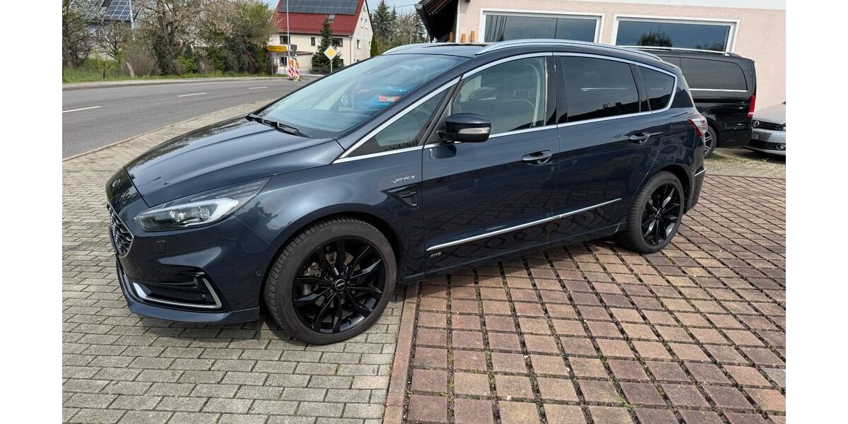 Ford S-Max 94.220 km 23.200 &euro; Nobitz 04603