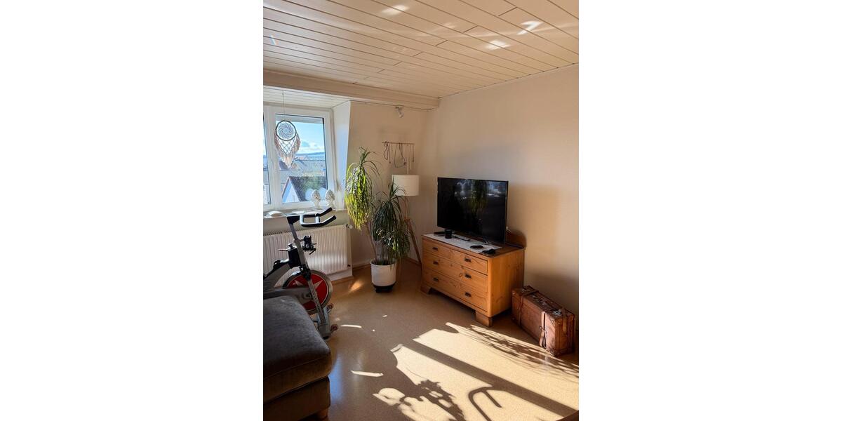 Dachgeschoßwohnung Fulda Kohlhaus - 4.5 Zimmer, 125 m&sup2;, 1.350&euro; | Angebot:26382694