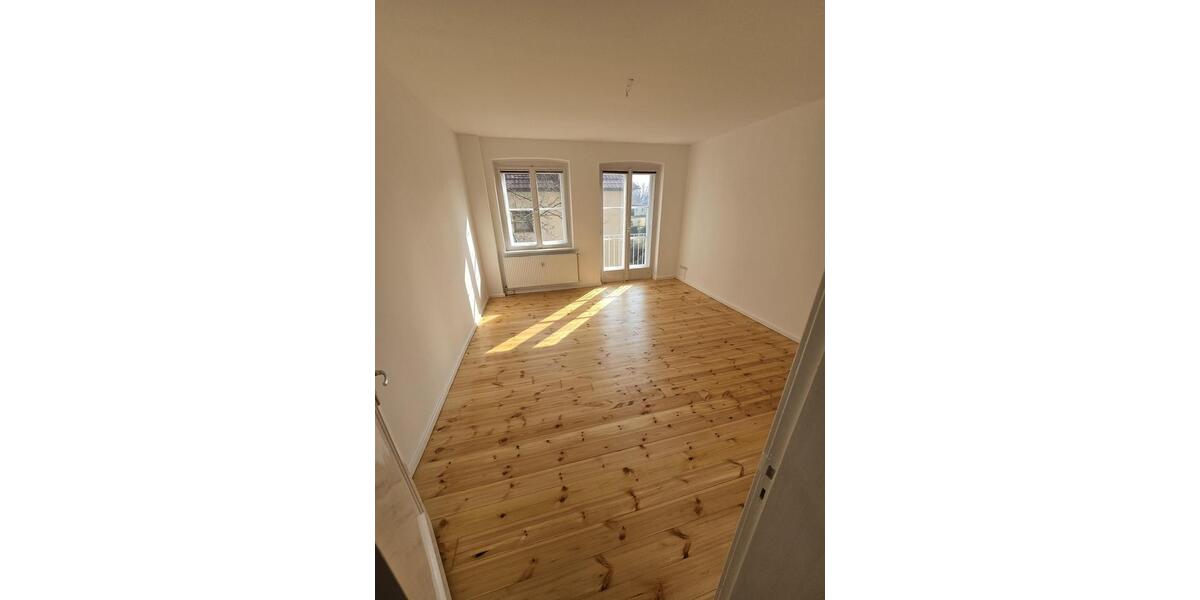 Etagenwohnung Teltow - 2 Zimmer, 66 m&sup2;, 1.060&euro; | Angebot:25612606