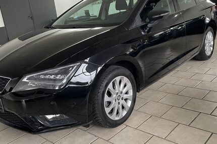 Seat Leon 143.000 km 8.850 &euro; Detmold 32756