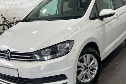 VW Touran 162.000 km 16.995 &euro; Bretten 75015