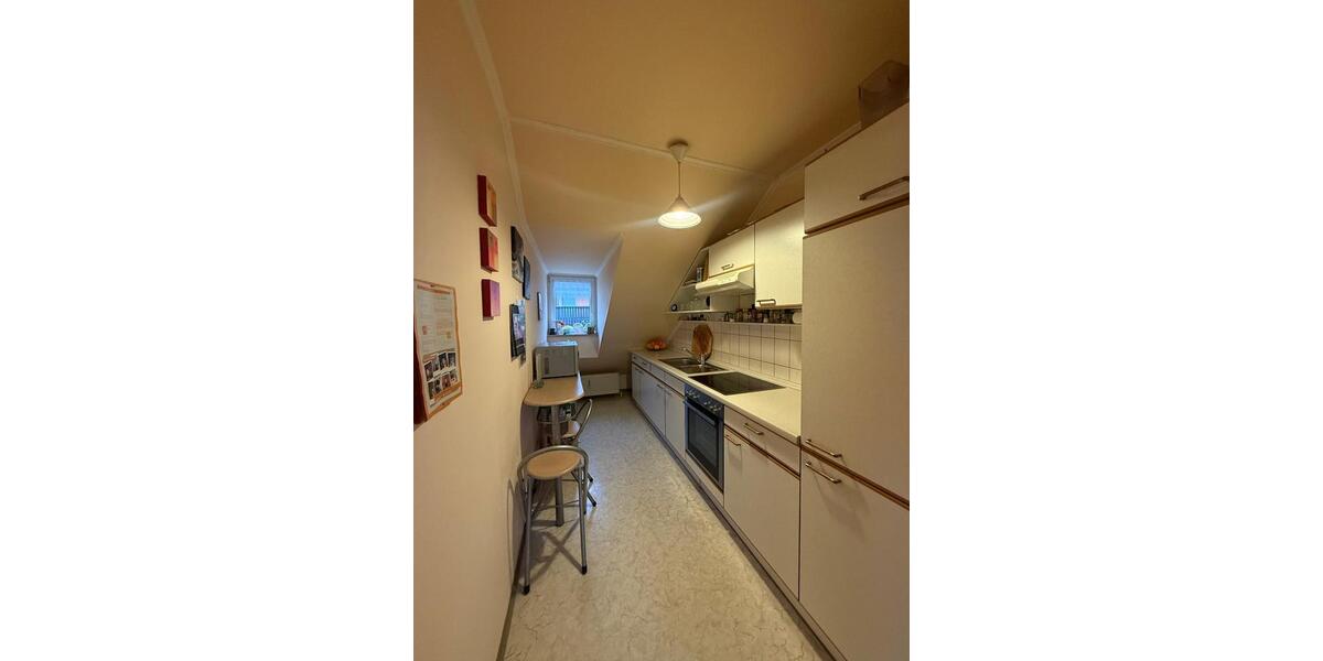 Schöne, gemütliche Dachterrassenwohnung nahe Hochschule Hof 2 zimmer