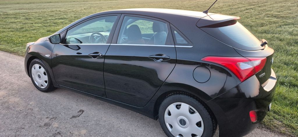 Hyundai i30 140.500 km 7.253 &euro; Germaringen 87656