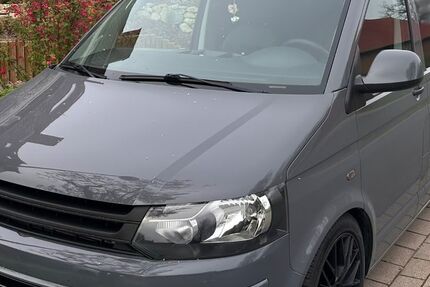 VW T5 Transporter 331.000 km 11.500 &euro; Gronau 31028