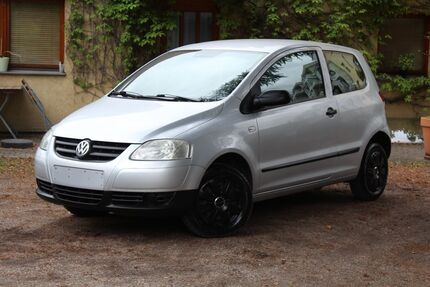 VW Fox 153.000 km 1.299 &euro; Berlin 10317