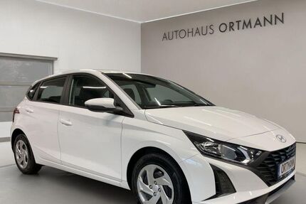 Hyundai i20 2.600 km 20.790 &euro; Wissen 57537