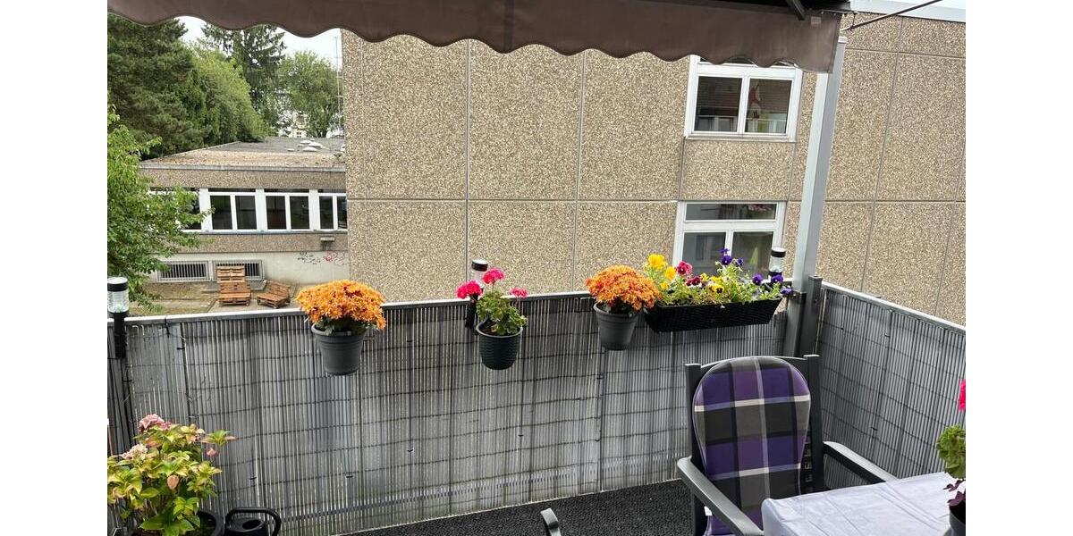 Dachgeschoßwohnung Remscheid Lüttringhausen - 4 Zimmer, 62 m&sup2;, 130.000&euro; | Angebot:24462090