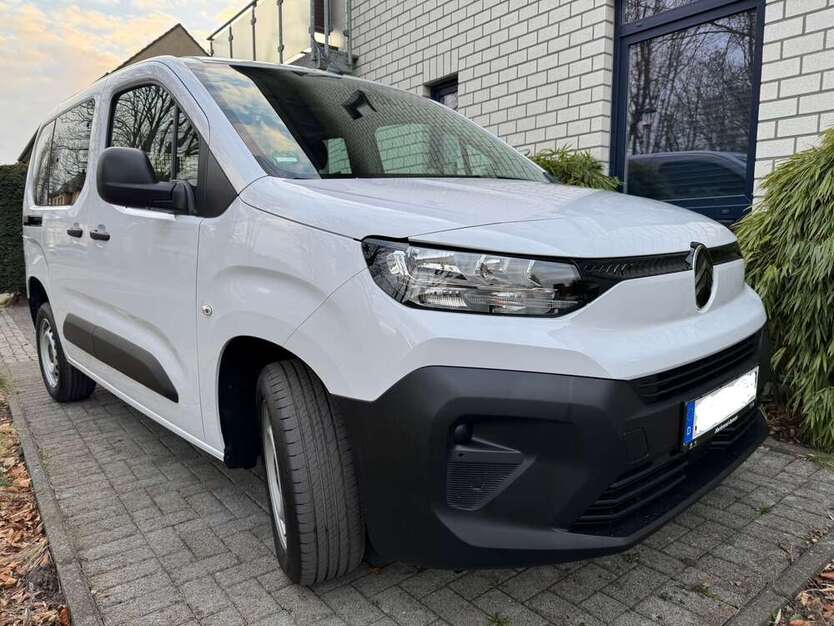Citroen Berlingo 9.000 km 22.698 € Wiesbaden 65187