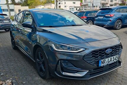Ford Focus 30.200 km 24.990 &euro; Rheinbreitbach 53619